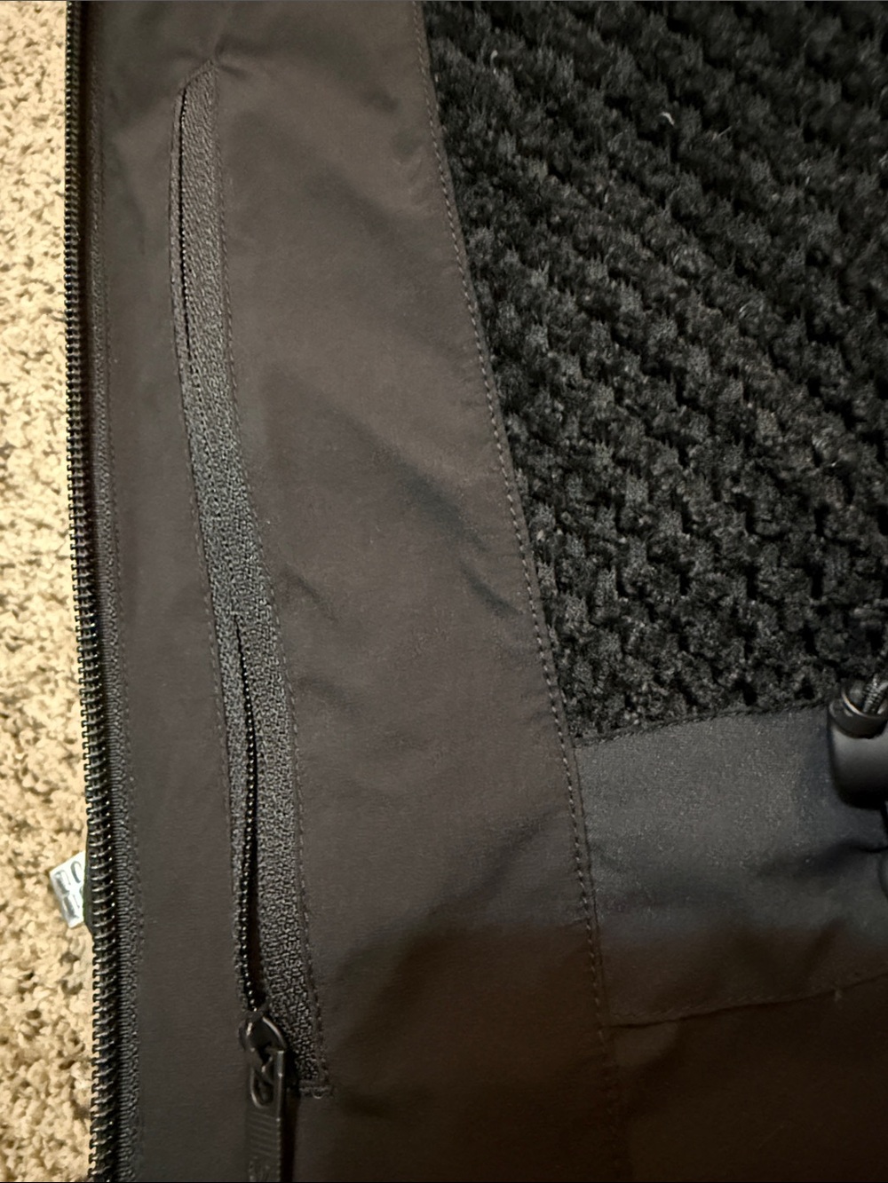 Lululemon Sleet Street Jacket Size 2 - Picture 5 of 9